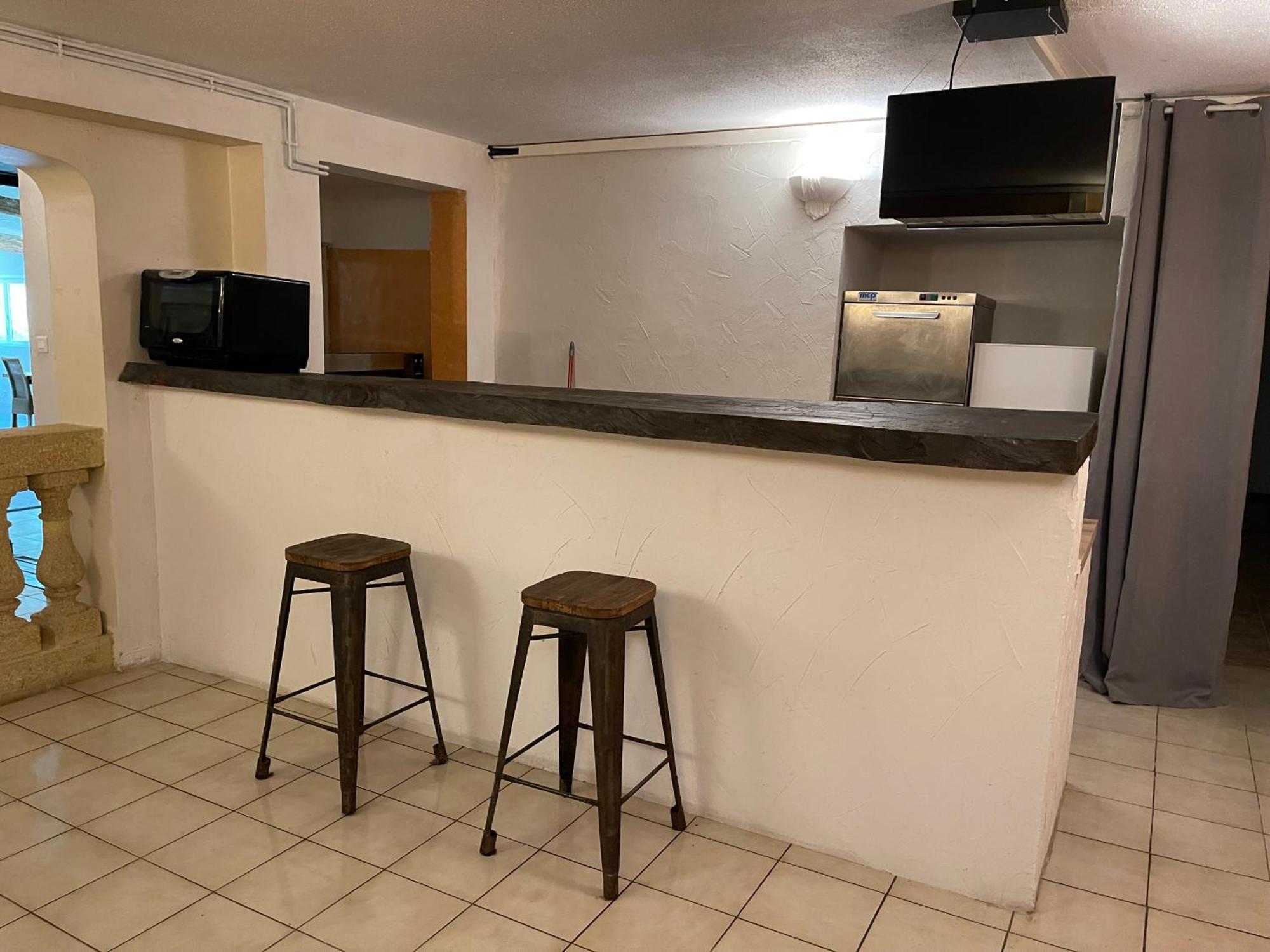 Apart'Hotel Les 4 Sources Corbés Εξωτερικό φωτογραφία